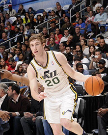 用科技点燃 用科技点燃