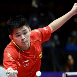 更加客观地 更加客观地